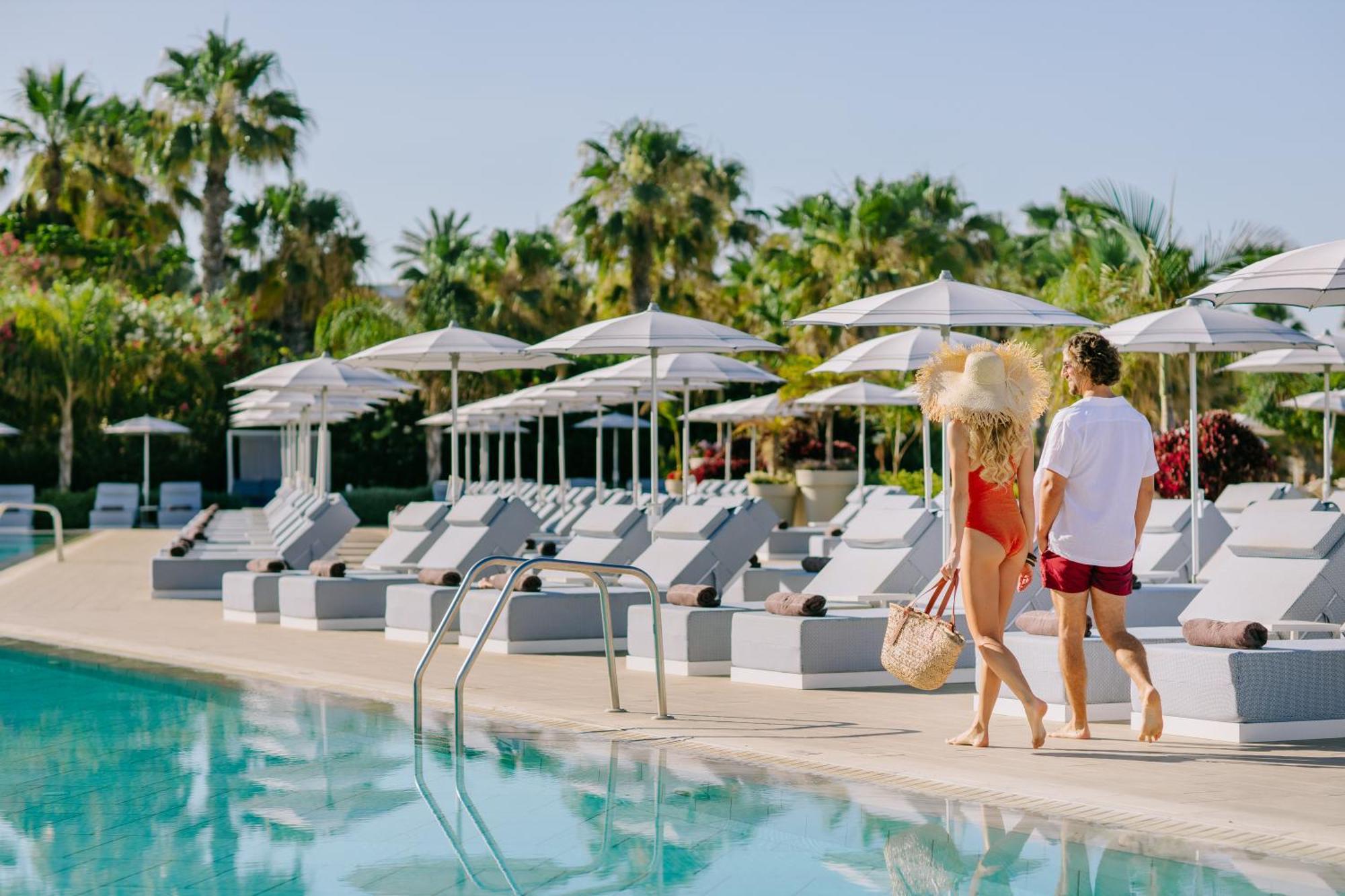 Ivi Mare - Designed For Adults By Louis Hotels Geroskipou Exteriér fotografie The Beach at The Standard, Miami Beach